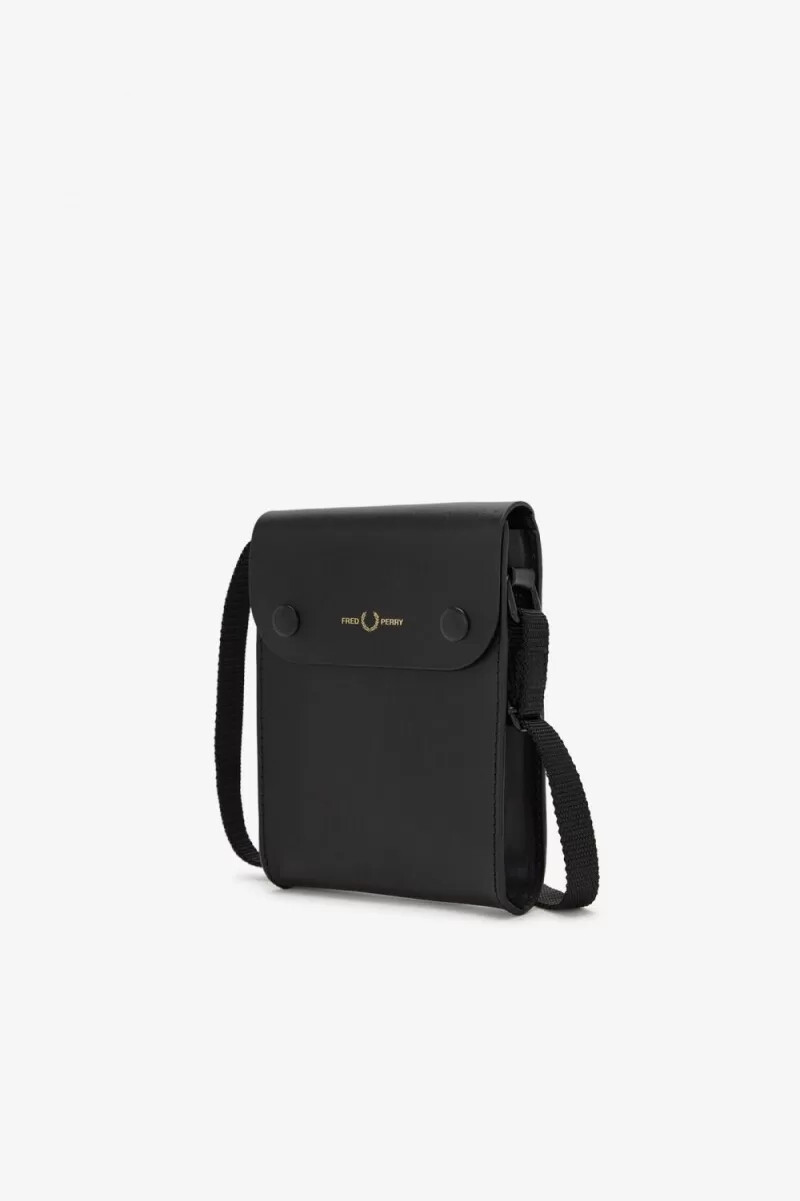bolsos fred perry de piel bruñida para hombre color negro