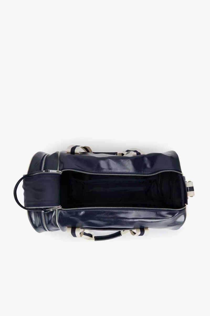 bolsos fred perry classic barrel para hombre color azul marino y beige