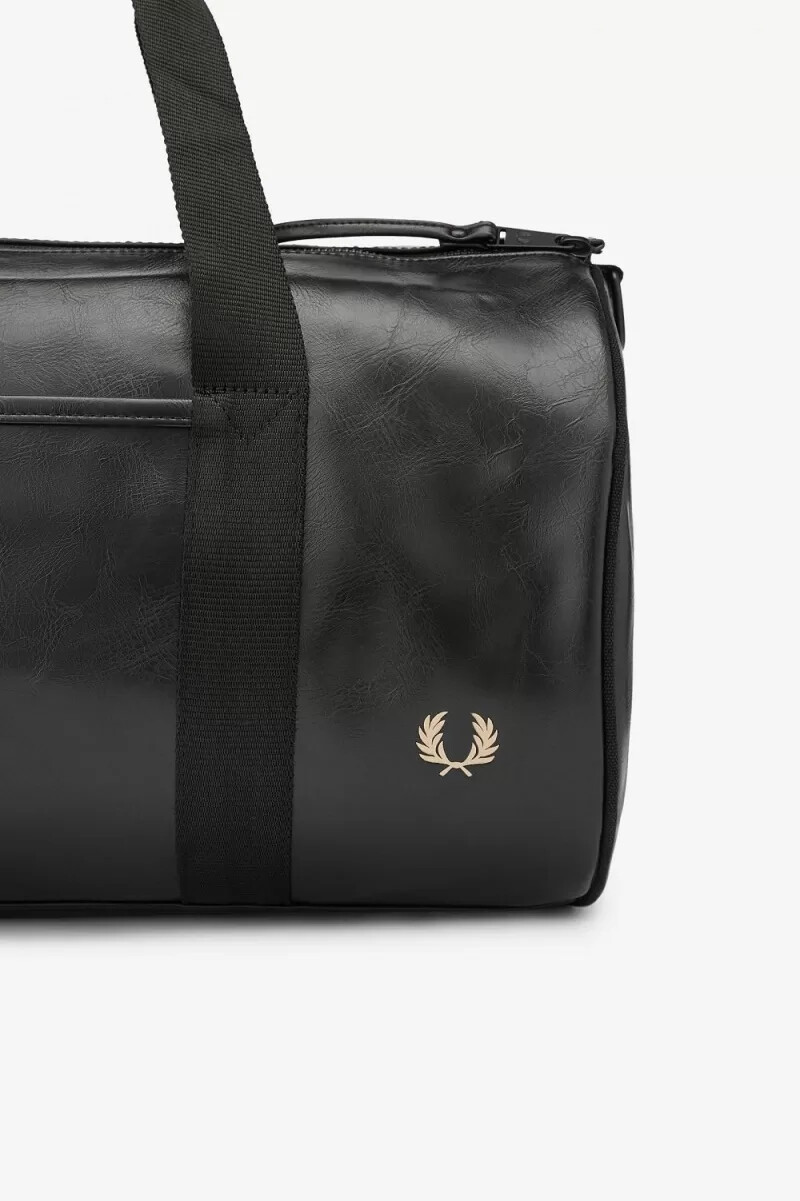 bolso fred perry tonal pu barrel para hombre color negro