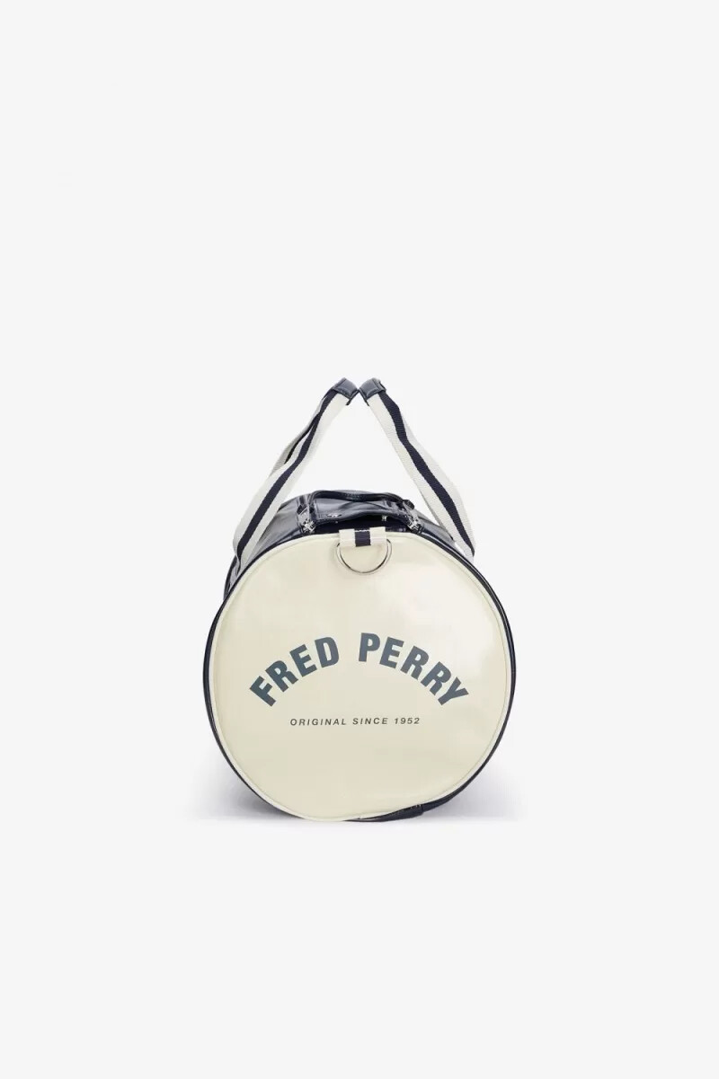 bolsos fred perry classic barrel para mujer en azul marino y beige