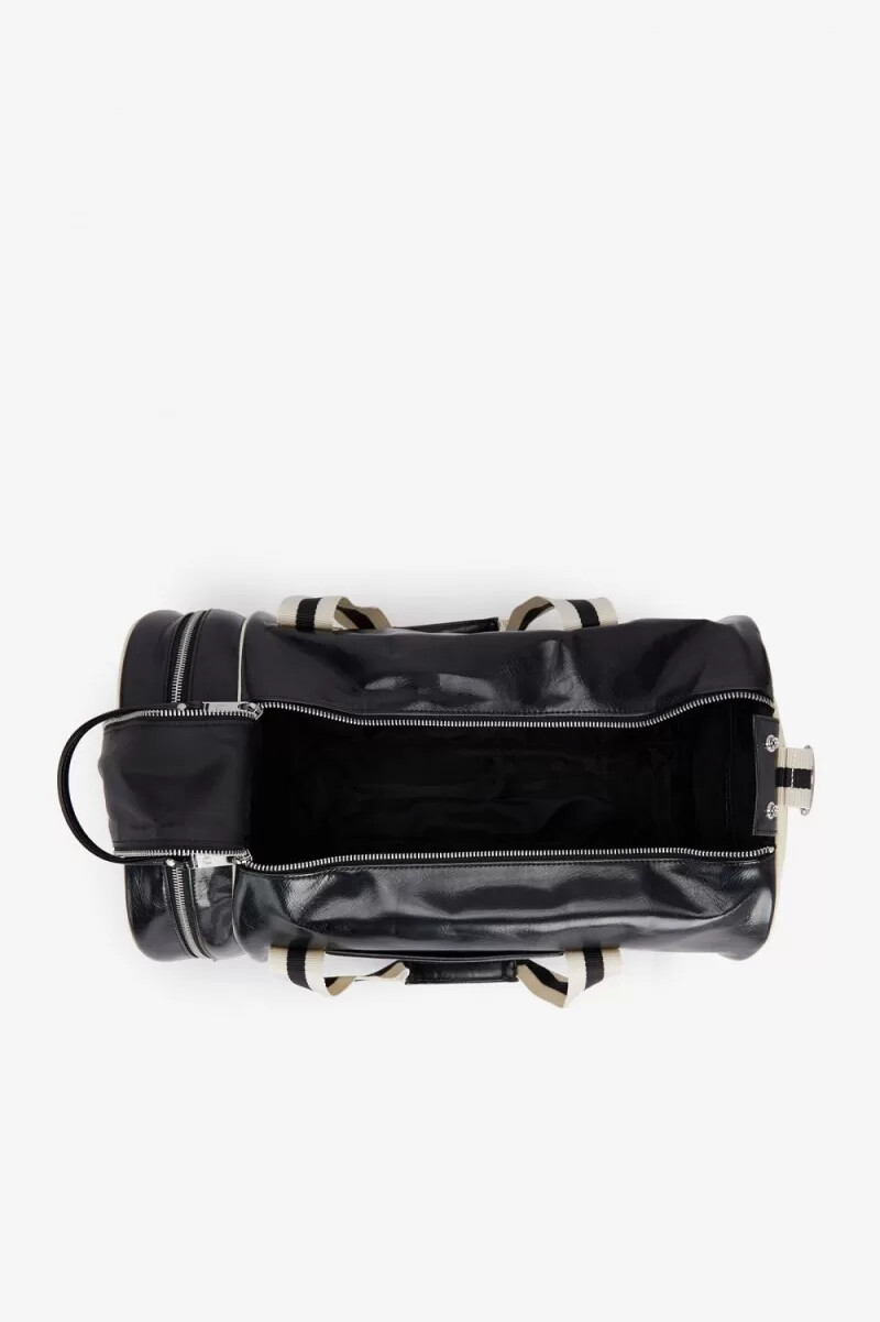 bolsos fred perry classic barrel para mujer color negro y beige