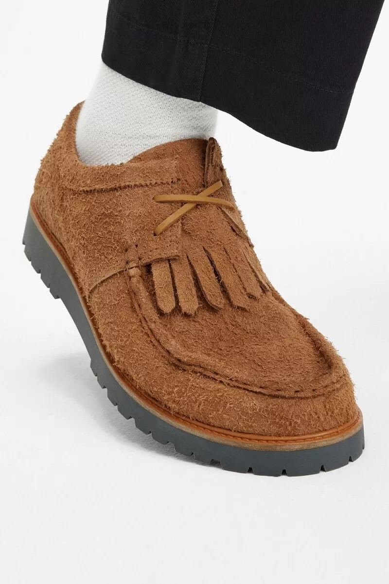 botas fred perry low kenney para hombre color café oscuro