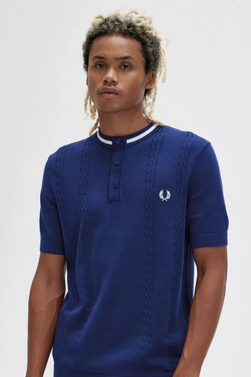 camisa henley de punto trenzado fred perry para hombre azul marino francés