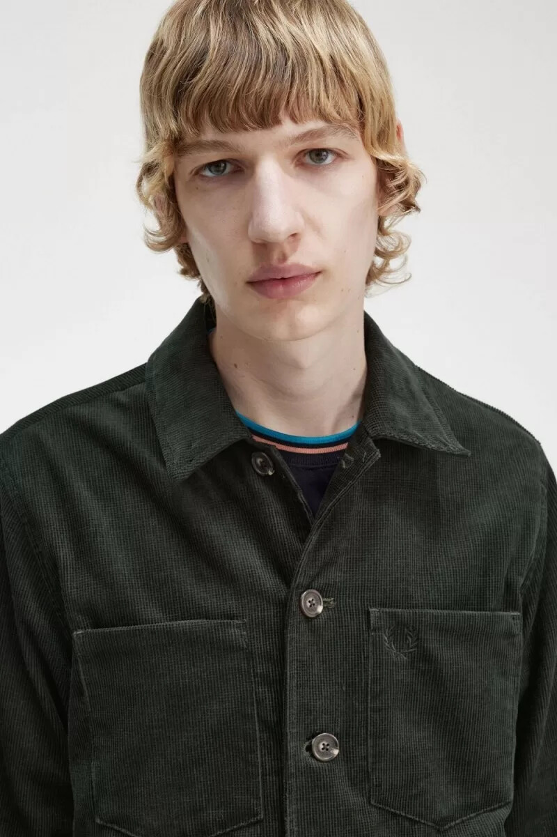 camisa fred perry waffle cord para hombre verde noche