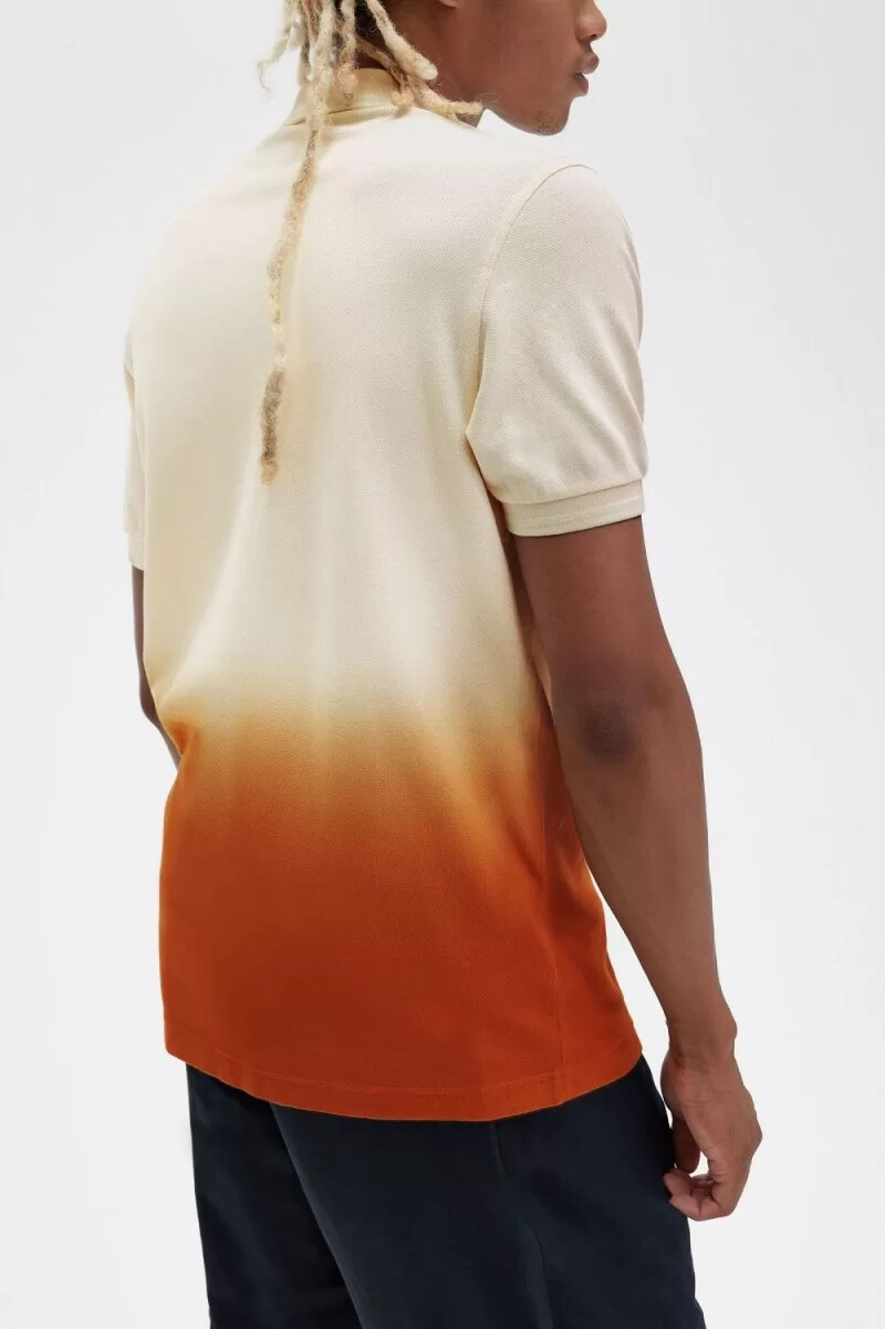 camisa fred perry ombre para hombre en tono melocotón sedoso