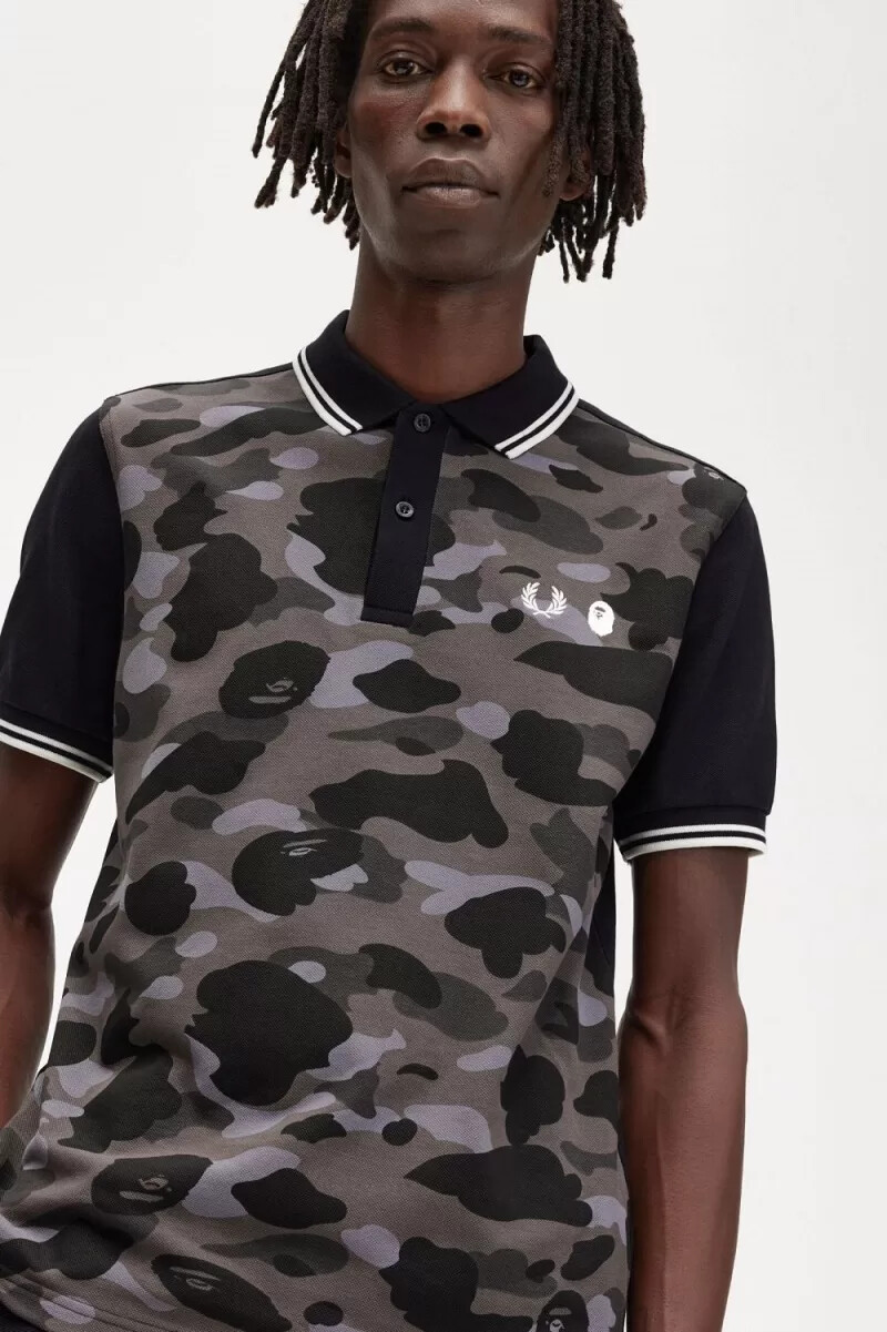 camisa de camuflaje negra para hombre de fred perry