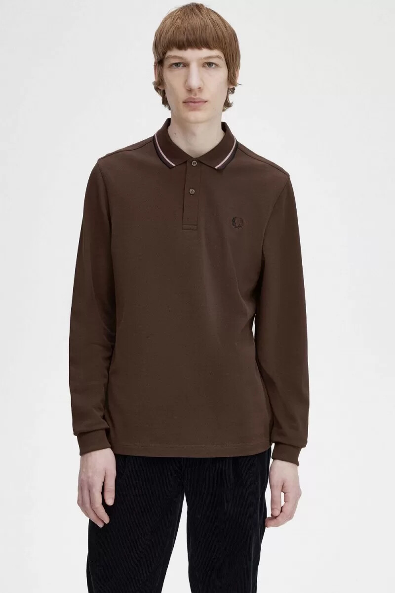 camisa fred perry m3636 para hombre color tabaco quemado rosa oscuro y negro