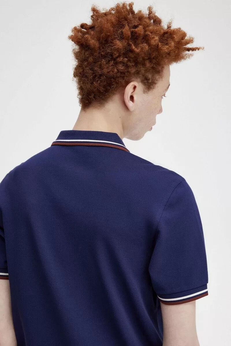 camisa fred perry m3600 para hombre color azul marino beige y marrón whisky