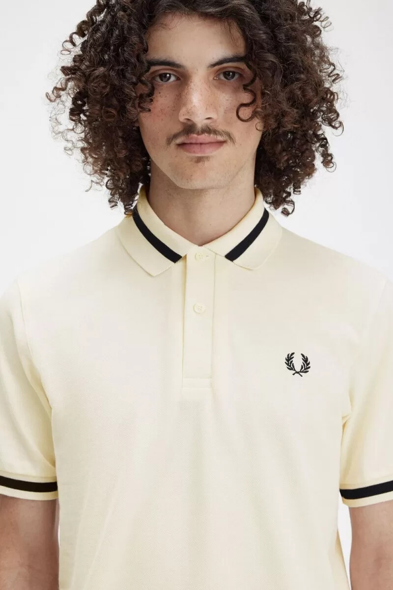 camisa fred perry m2 para hombre beige y negra