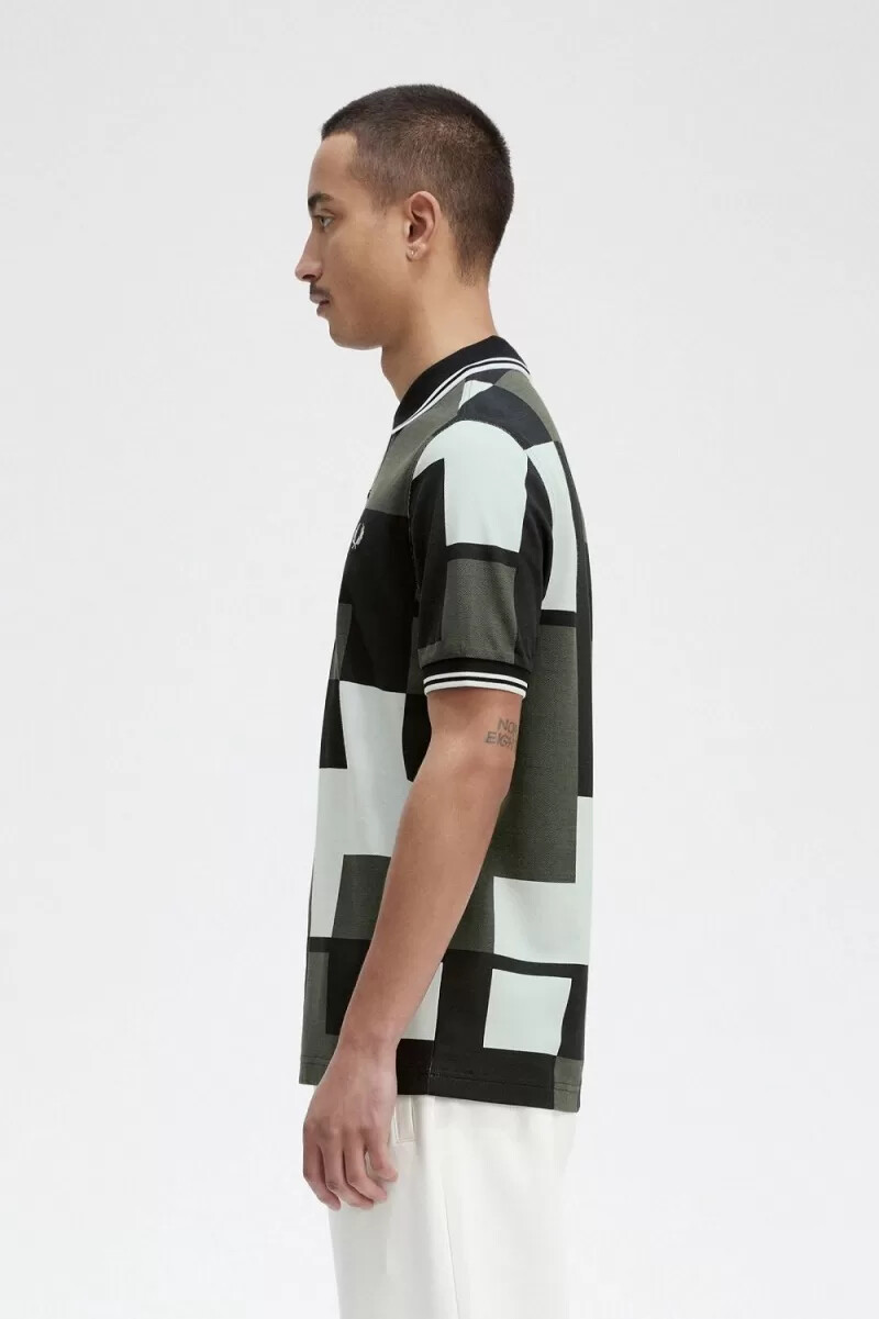 camisa fred perry pixel print para hombre en color aguamarina claro