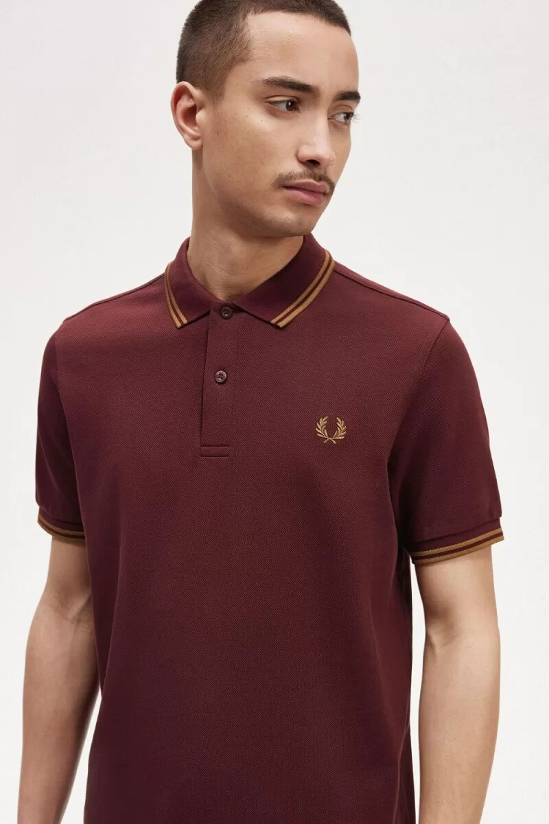 camisa fred perry m3600 para hombre color marrón sangre