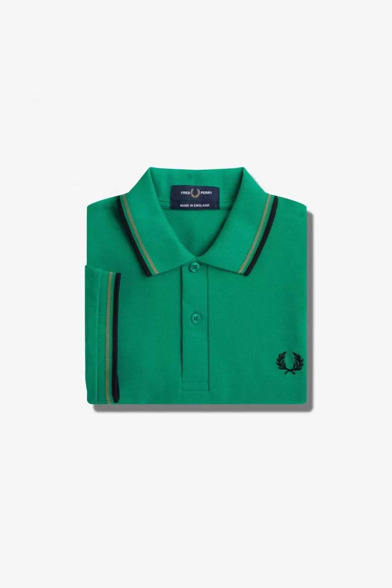 camisa fred perry m12 para hombre color verde campo verde y negro