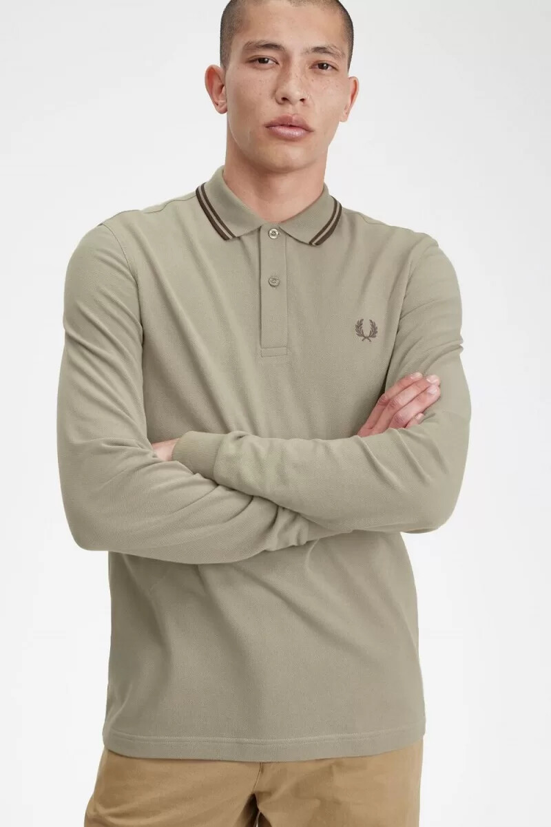 camisa fred perry m3636 para hombre gris cálido rojo oscuro