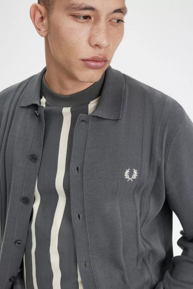 camisa de punto con botones fred perry para hombre color verde campo