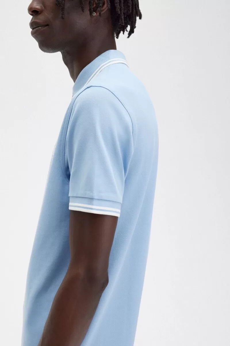 camisa fred perry m3600 para hombre azul cielo blanco nieve