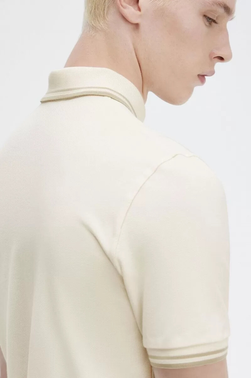 camisa fred perry m12 para hombre beige avena avena