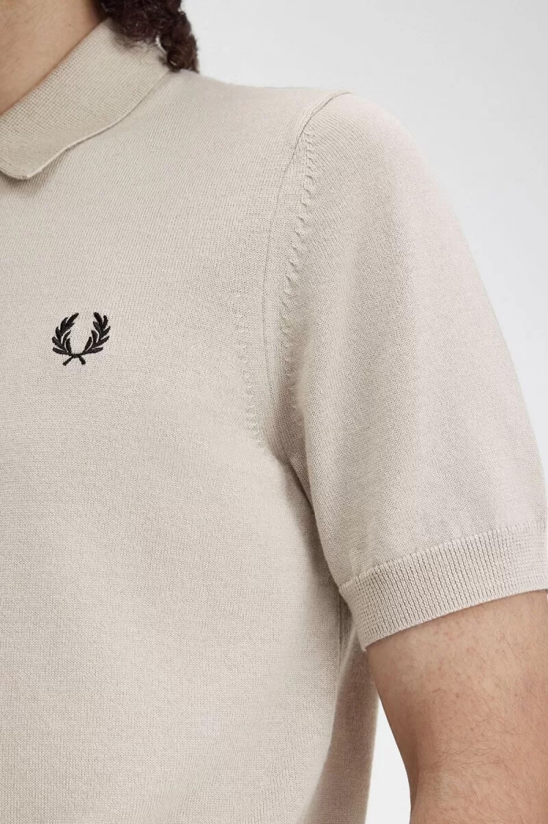 camisa clásica de punto fred perry para hombre color avena oscuro