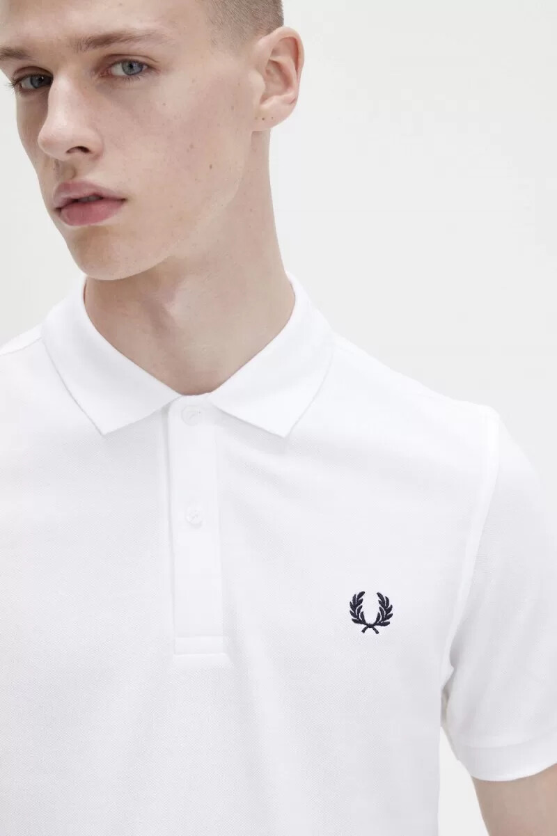 camisa fred perry m6000 para hombre blanca y azul marino