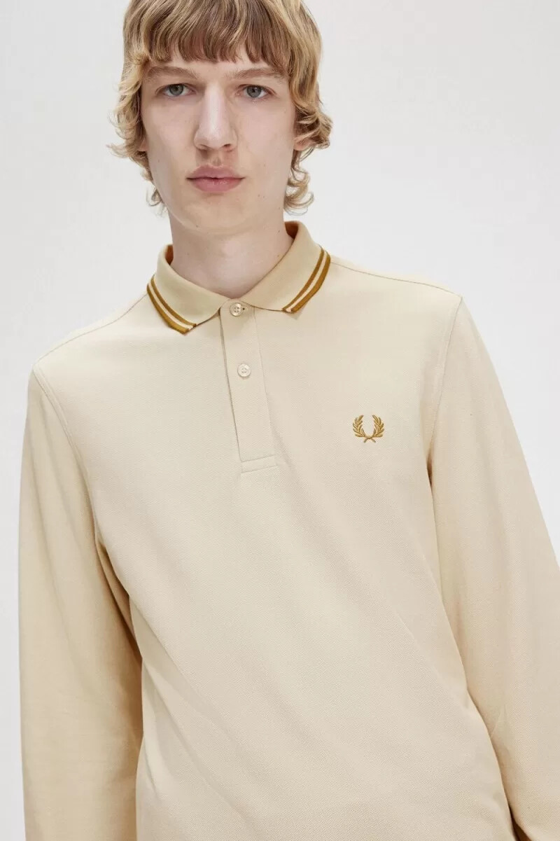 camisa fred perry m3636 para hombre color avena café oscuro café oscuro