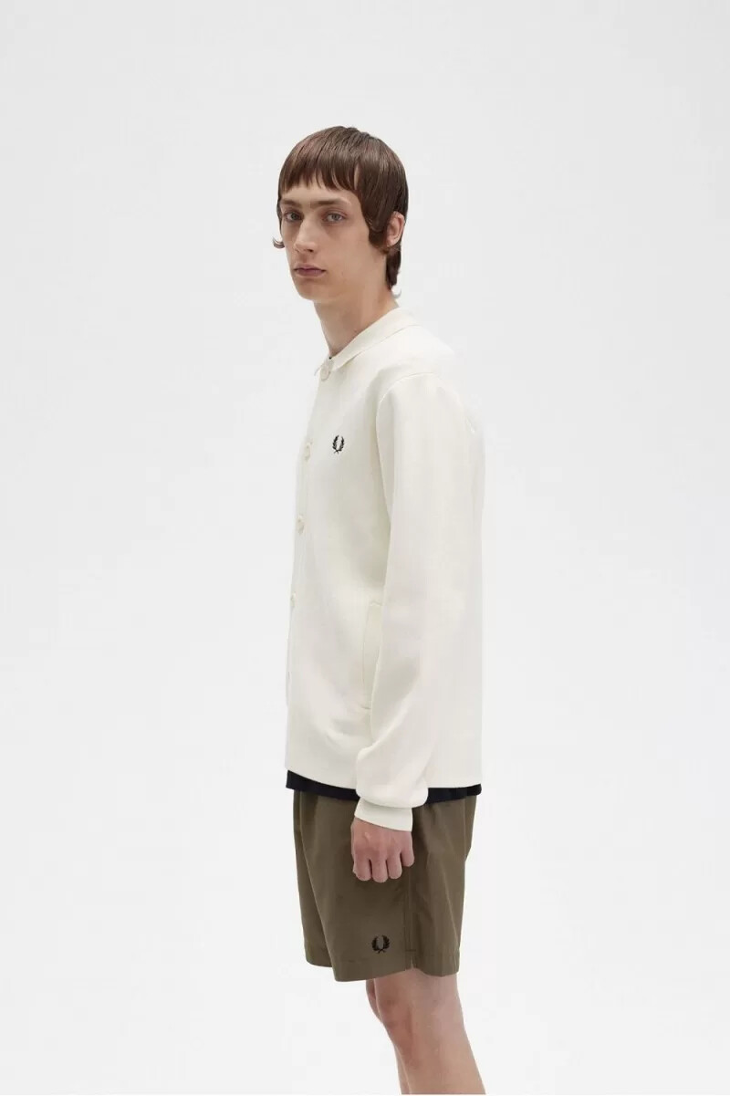 camisa de punto con botones fred perry para hombre en beige