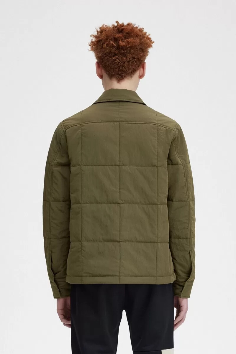 camisa acolchada fred perry para hombre color verde uniforme
