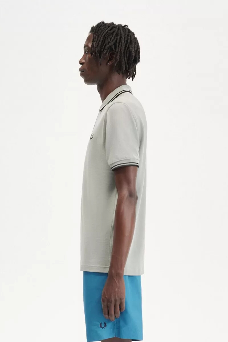 camisa fred perry m3600 para hombre gris y negra