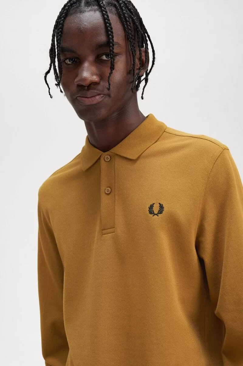camisa fred perry m6006 para hombre color café oscuro y negro