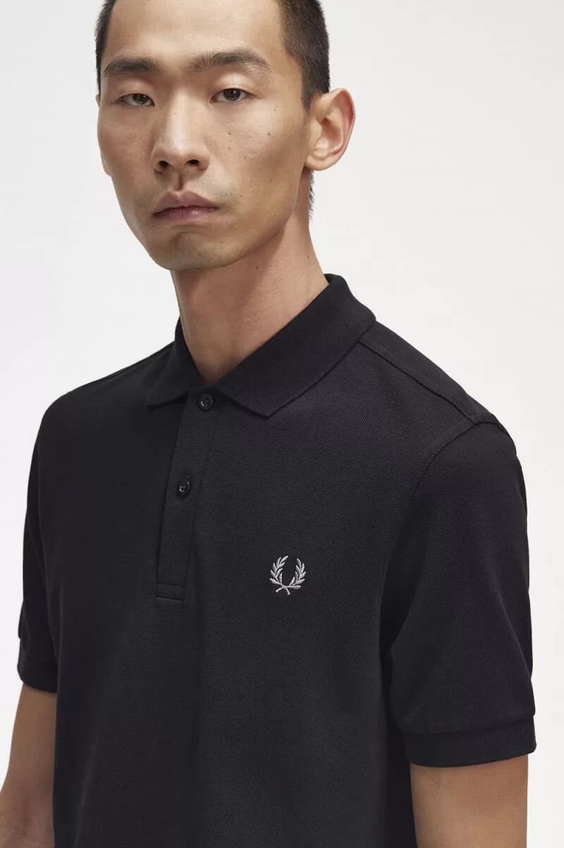 camisa fred perry m6000 para hombre color negro cromado