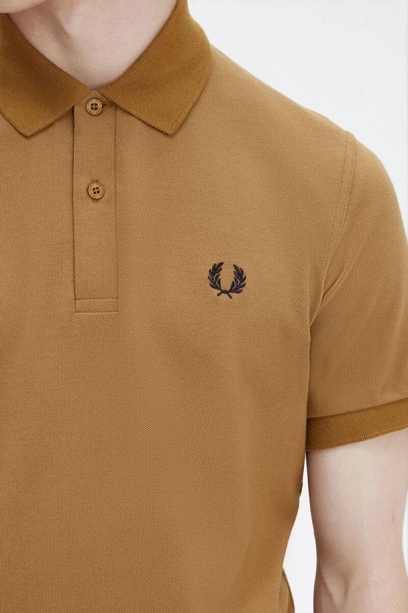 camisa fred perry m3 para hombre color café oscuro y azul marino