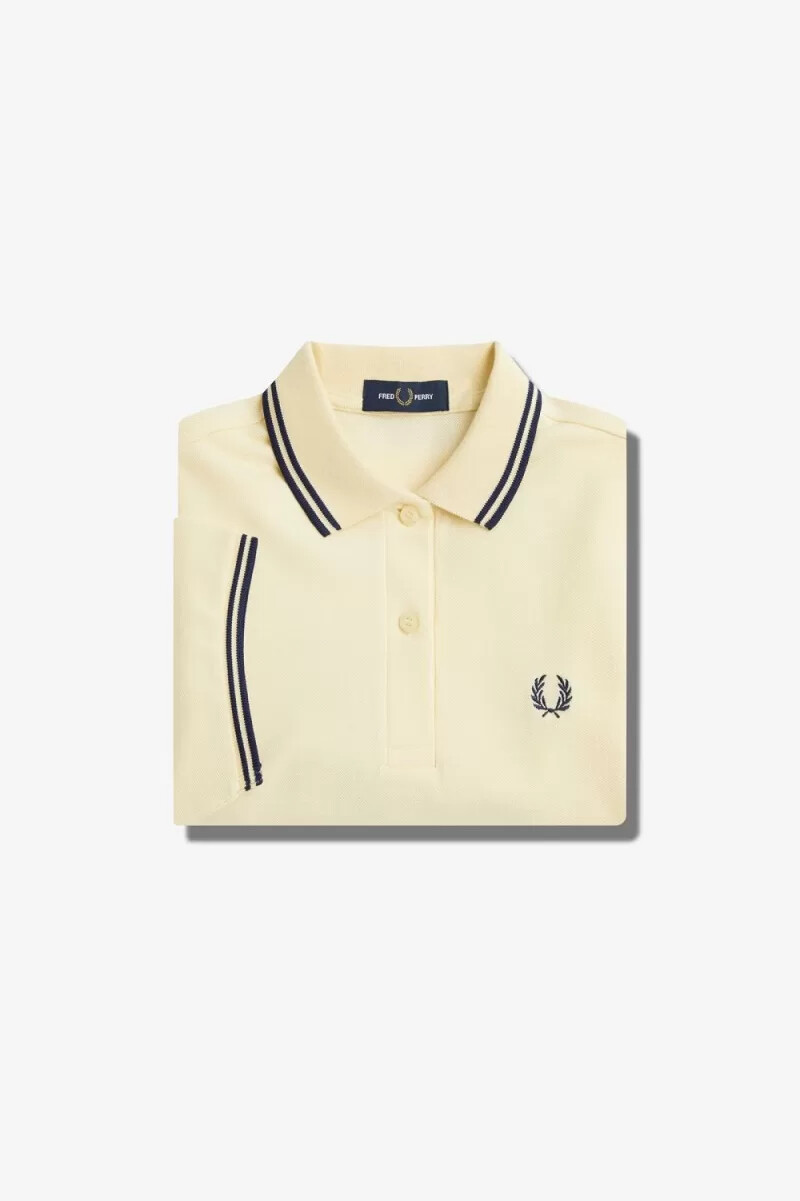 camisa fred perry g3600 para mujer color crema aguamarina azul marino francés