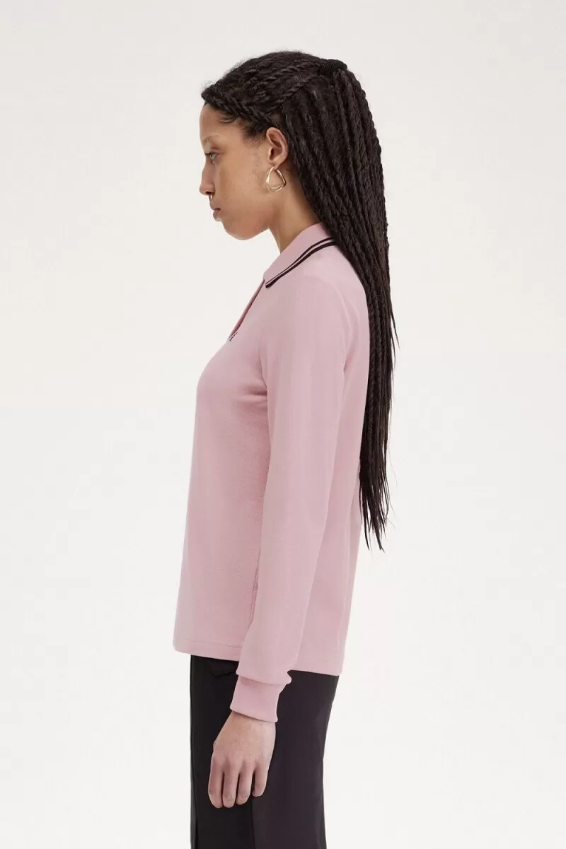 camisa fred perry g3636 para mujer color rosa empolvado y negro
