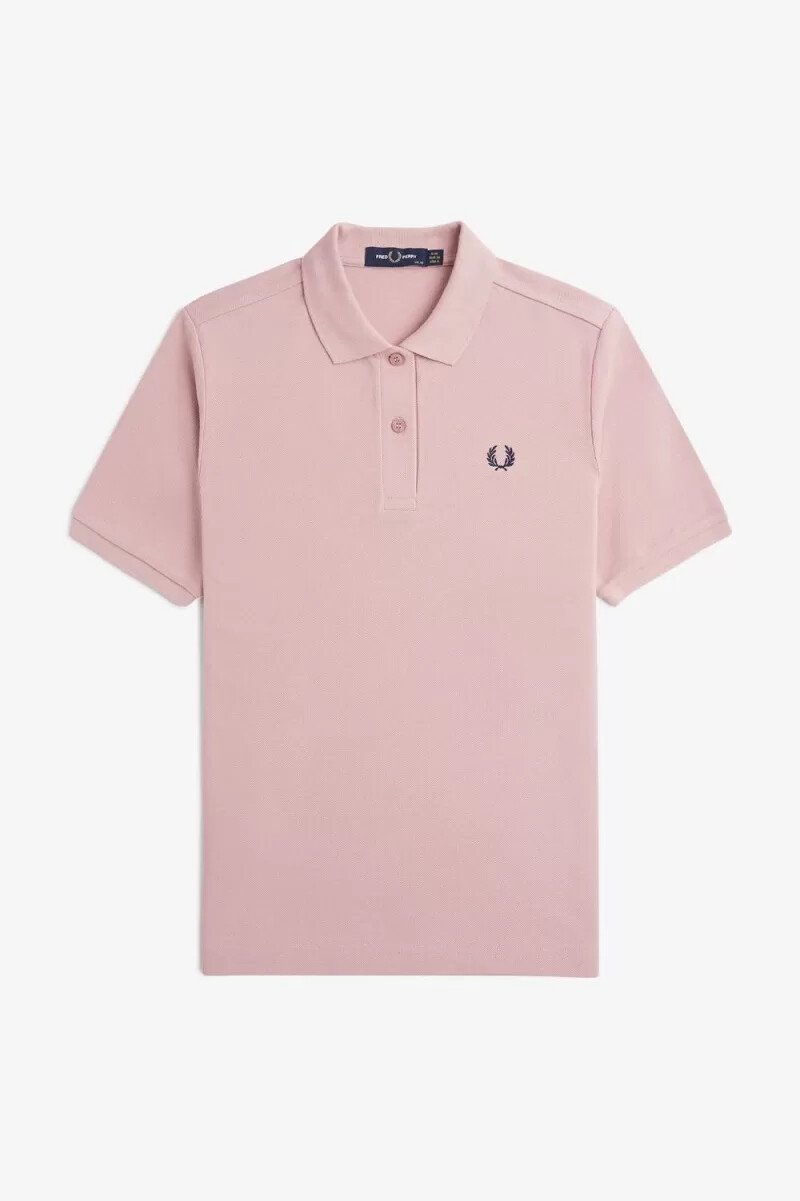 camisa fred perry g6000 para mujer color rosa empolvado y azul marino francés
