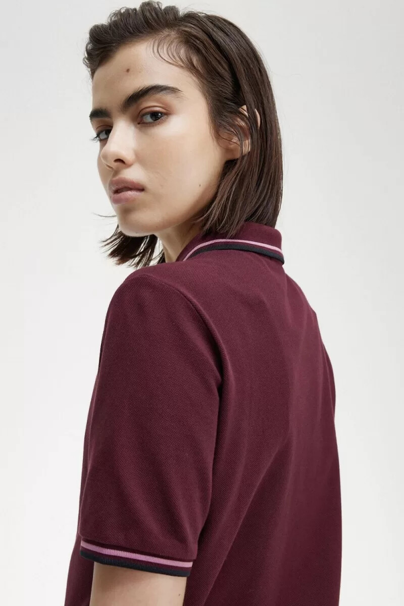 camisa fred perry g3600 para mujer color sangre rosa polvoriento y negro