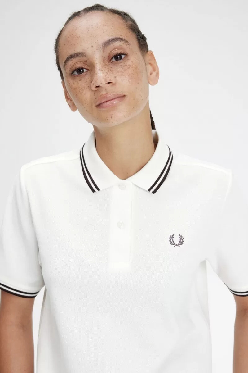 camisa fred perry g3600 para mujer blanco nieve rojo oscuro