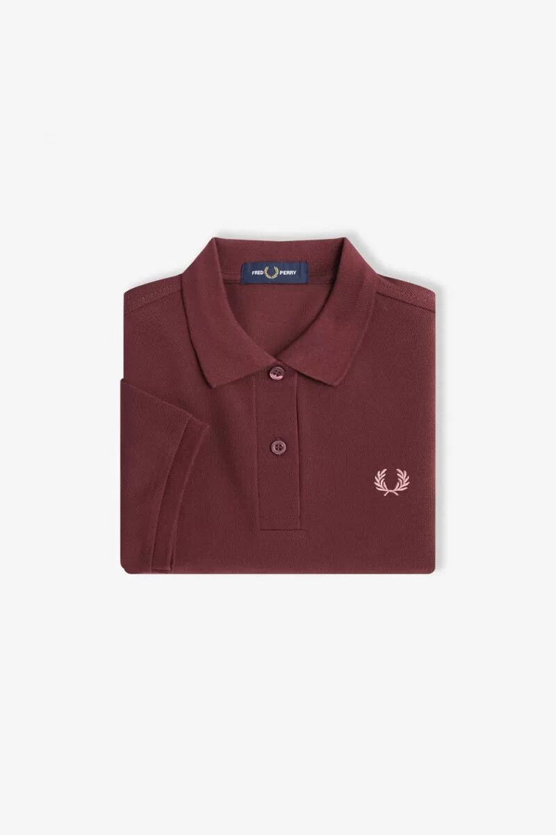 camisa fred perry g6000 para mujer color rosa polvoriento color sangre de buey