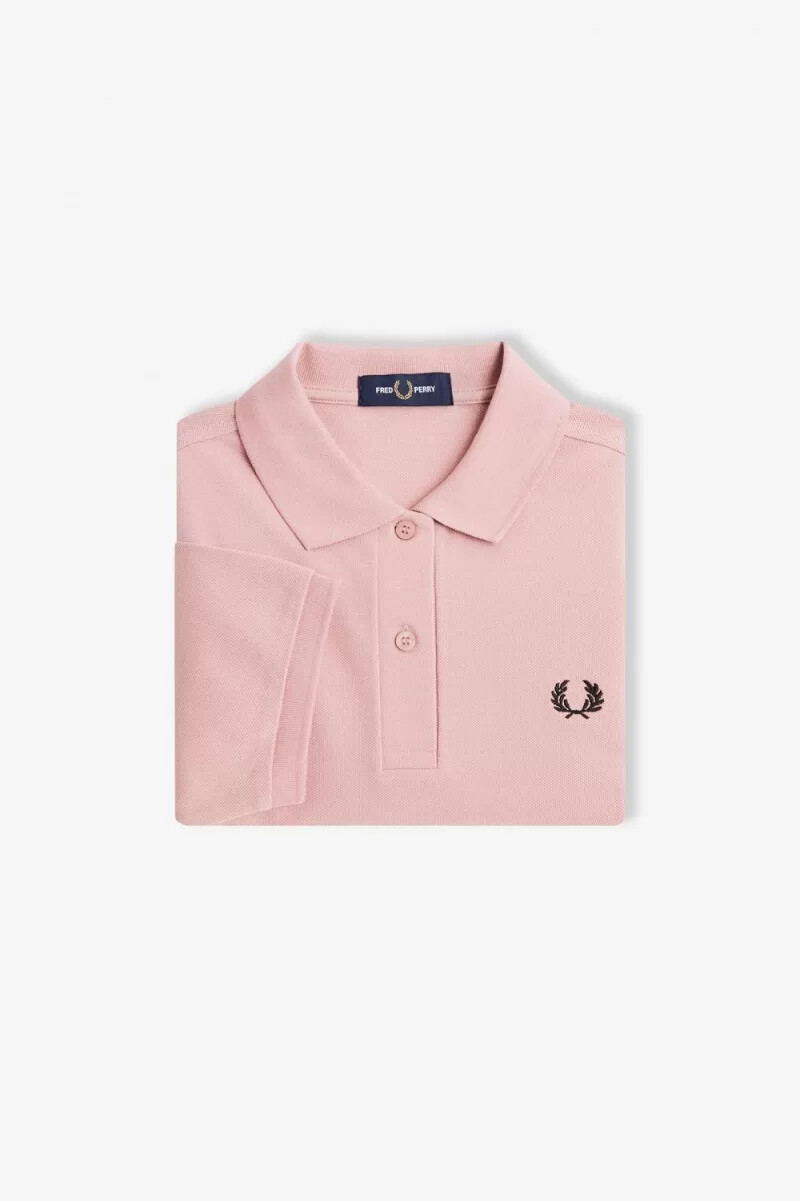 camisa fred perry g6000 para mujer color rosa polvoriento y negro