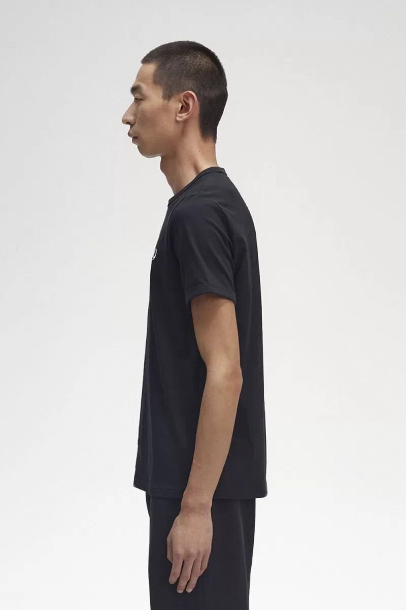 camiseta fred perry ringer para hombre negra