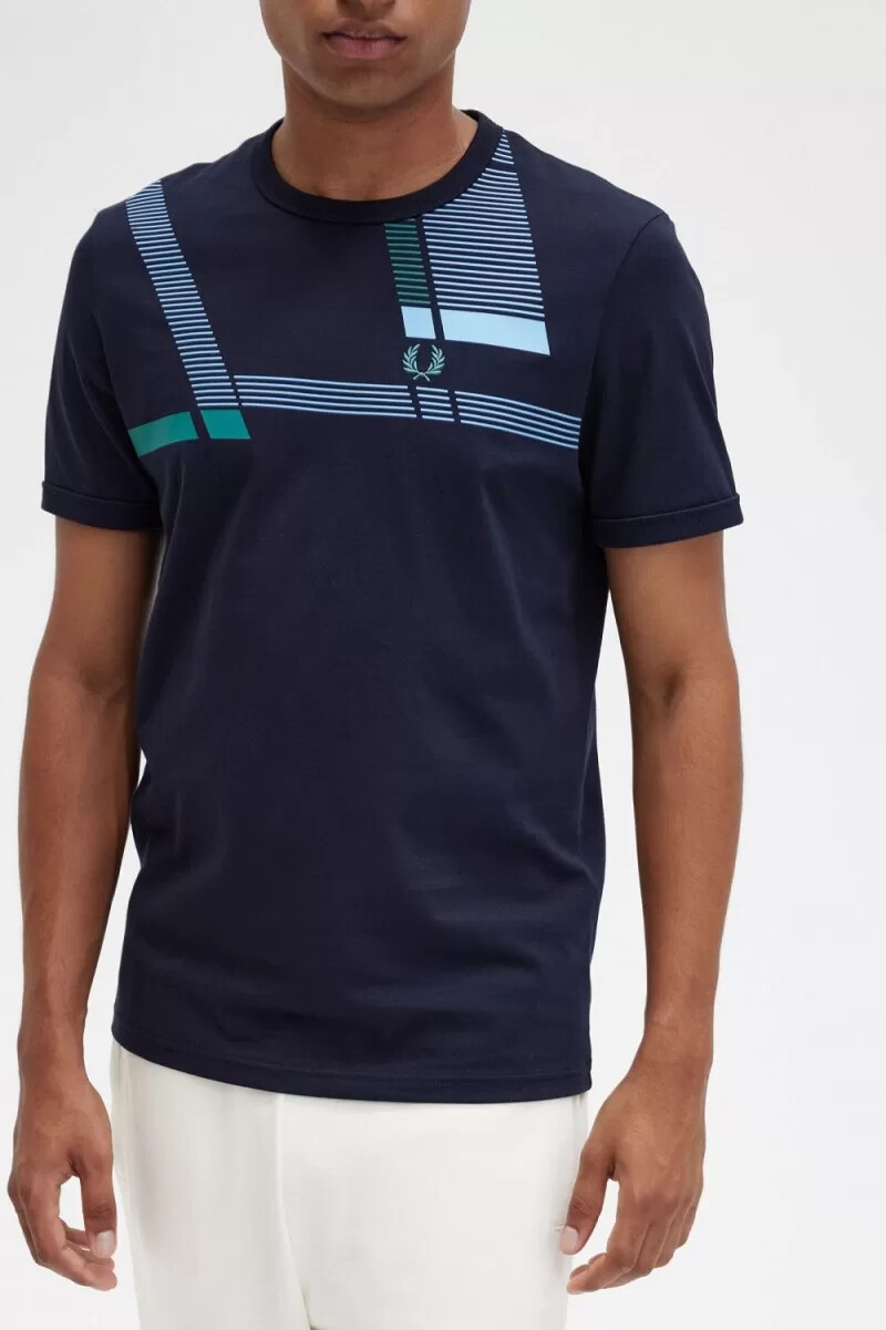 camiseta fred perry con estampado glitch para hombre color azul marino