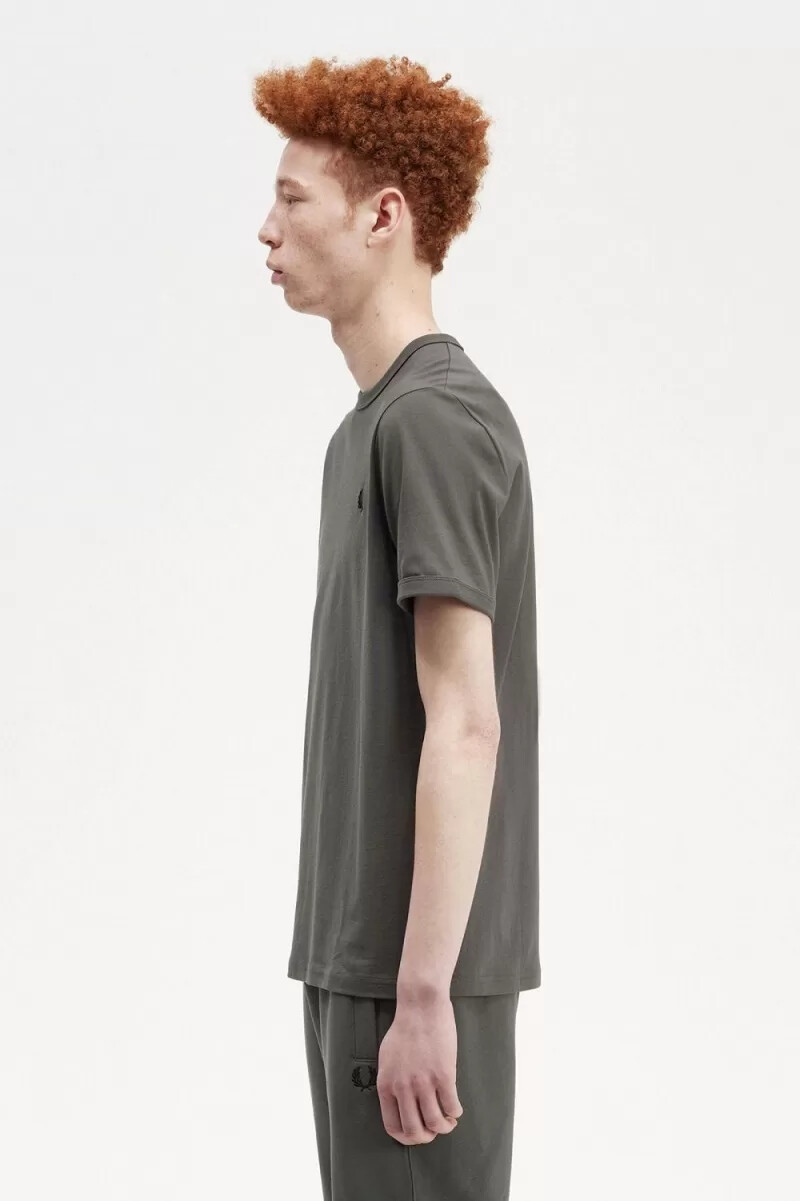 camiseta fred perry ringer para hombre color verde campo