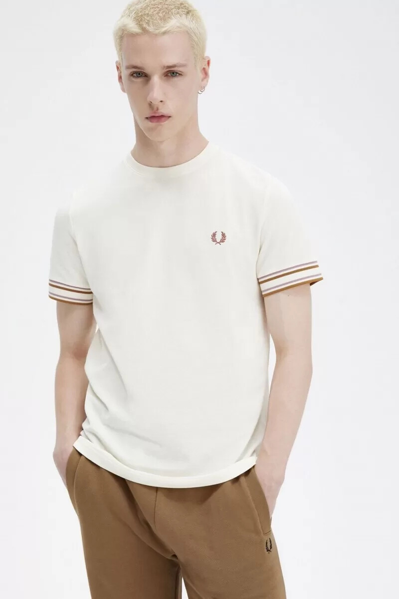 camiseta fred perry bold tipped piqué para hombre beige