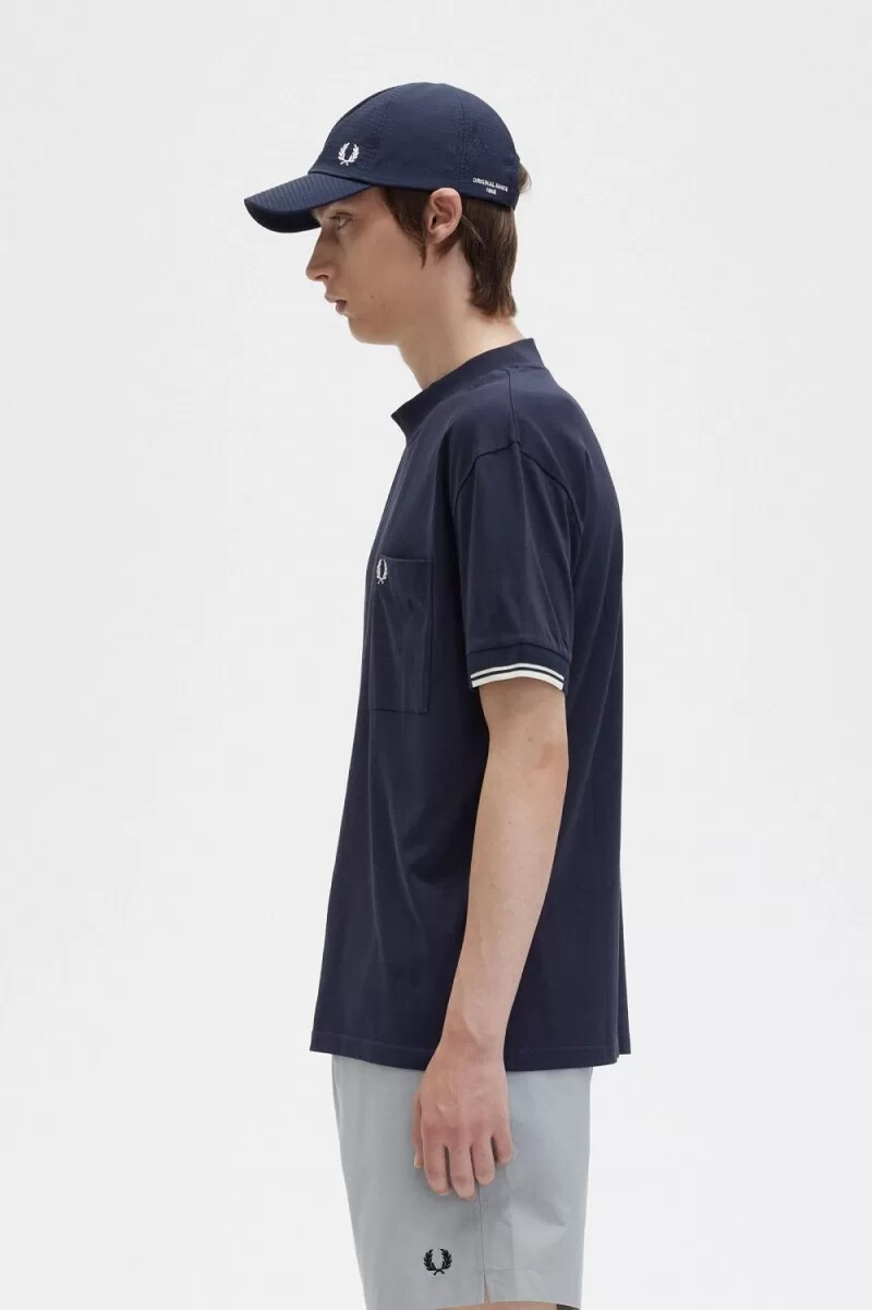 camiseta fred perry con mangas con ribete para hombre color azul marino
