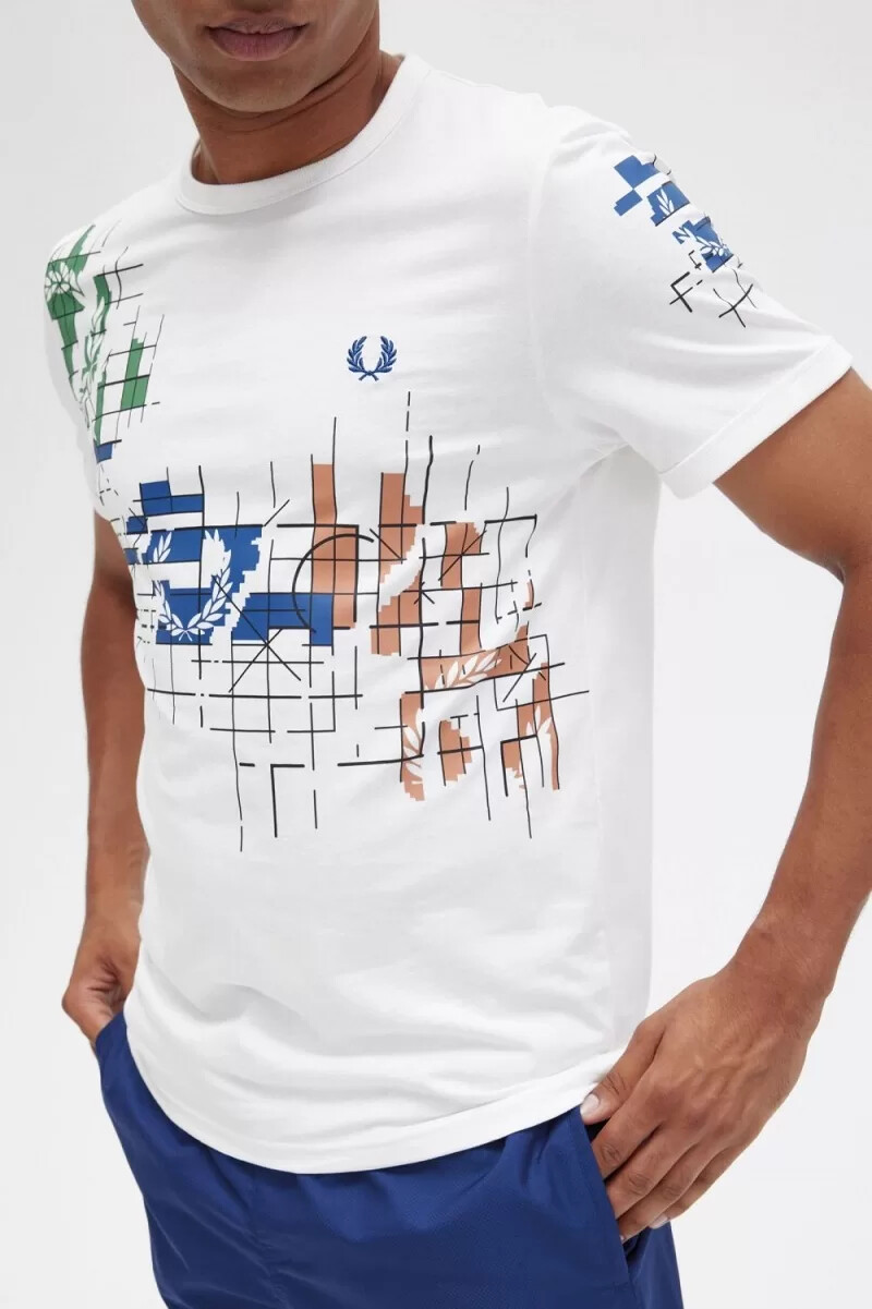 camiseta fred perry con estampado de cuadrícula para hombre en blanco nieve
