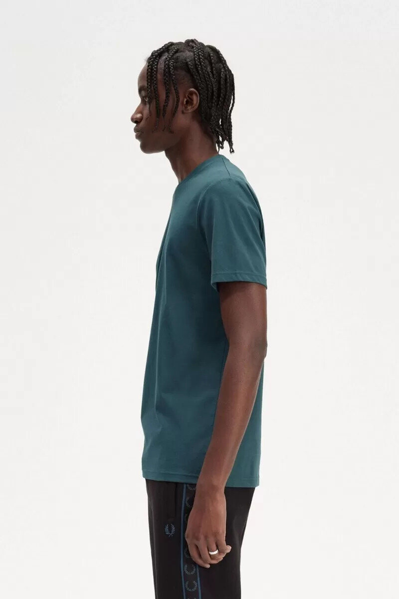 camiseta fred perry circle branding para hombre azul petróleo