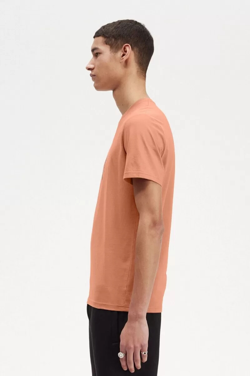camiseta fred perry circle branding para hombre en color óxido claro