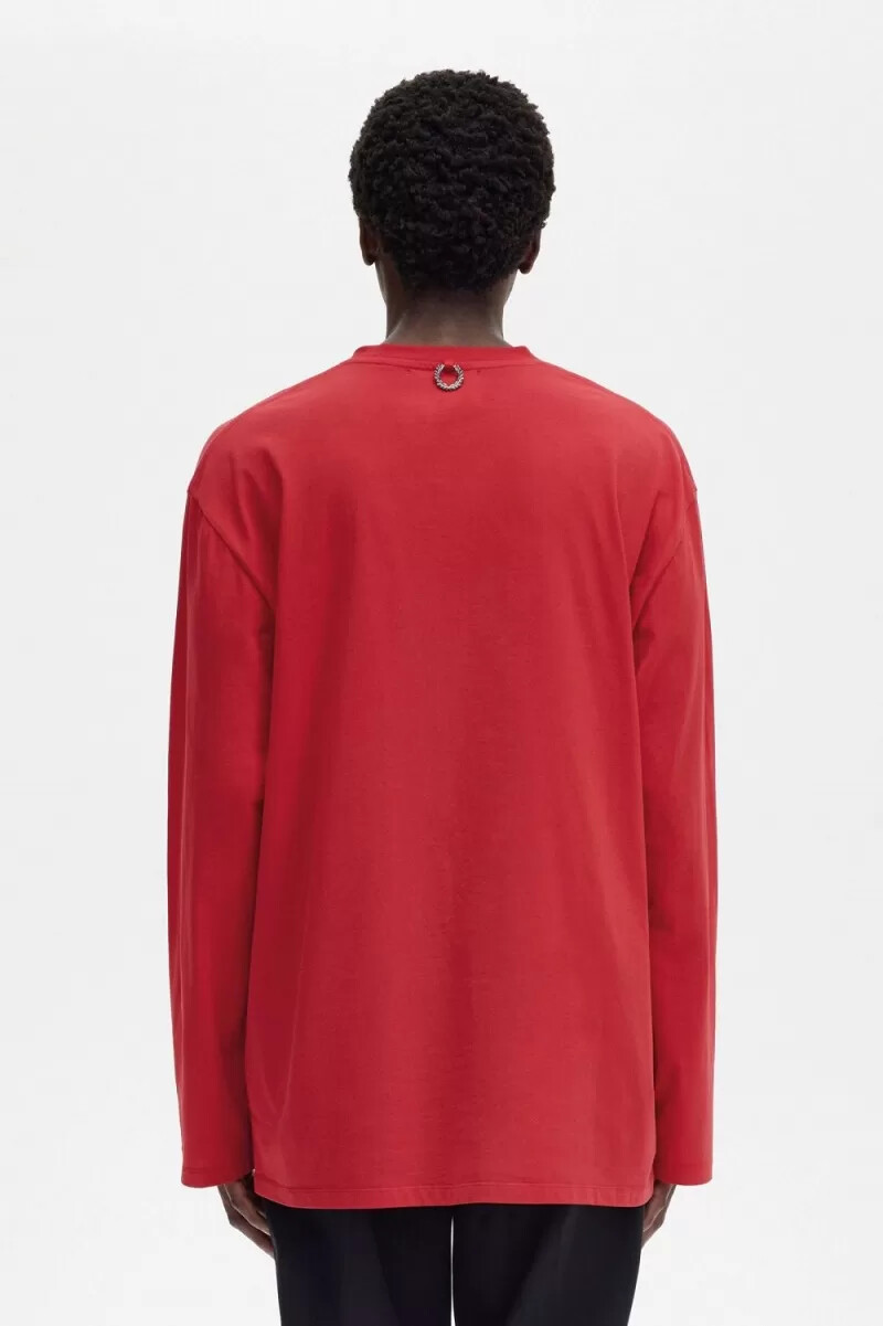 camiseta de manga larga estampada fred perry para hombre en rojo