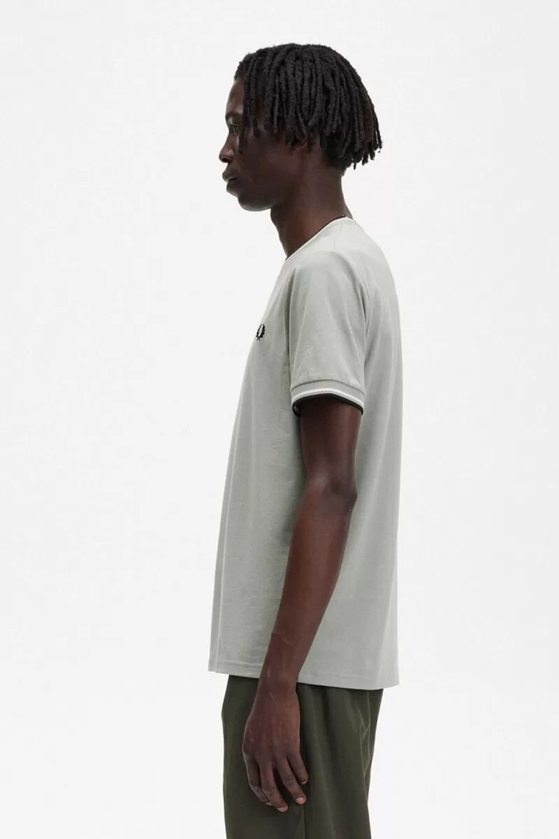 camiseta fred perry twin tipped para hombre color menta