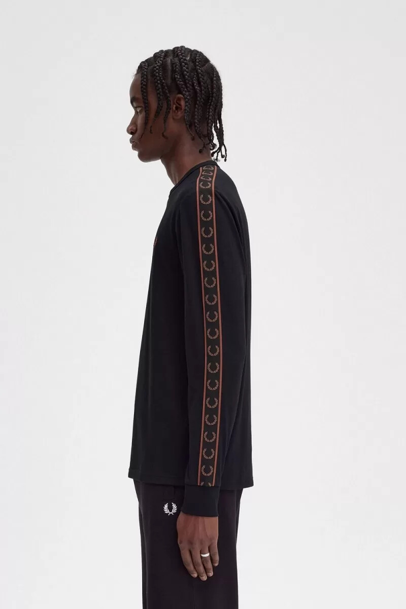 camiseta de manga larga con cinta fred perry para hombre color negro y marrón whisky
