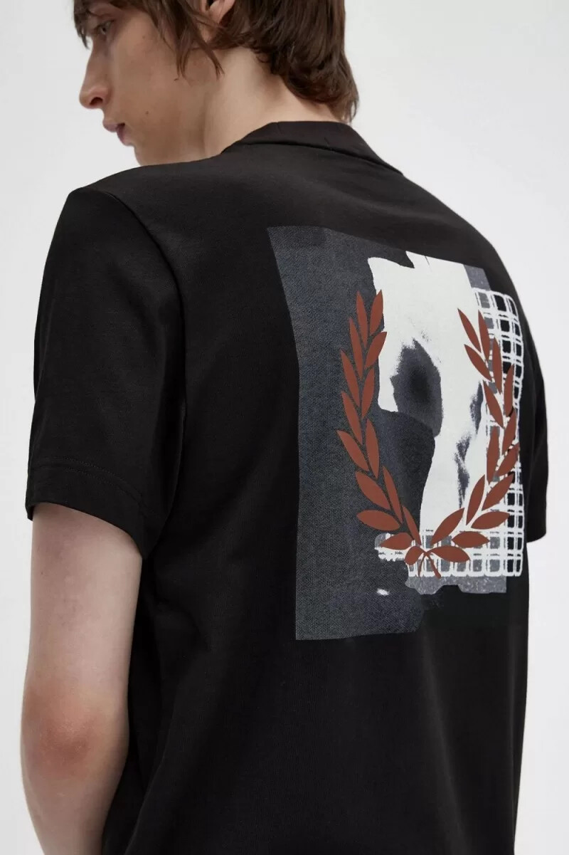camiseta gráfica fred perry rave para hombre negra