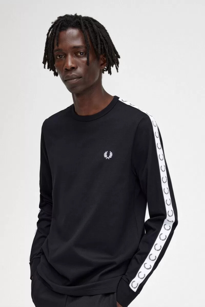 camiseta de manga larga con cinta de fred perry para hombre color negro