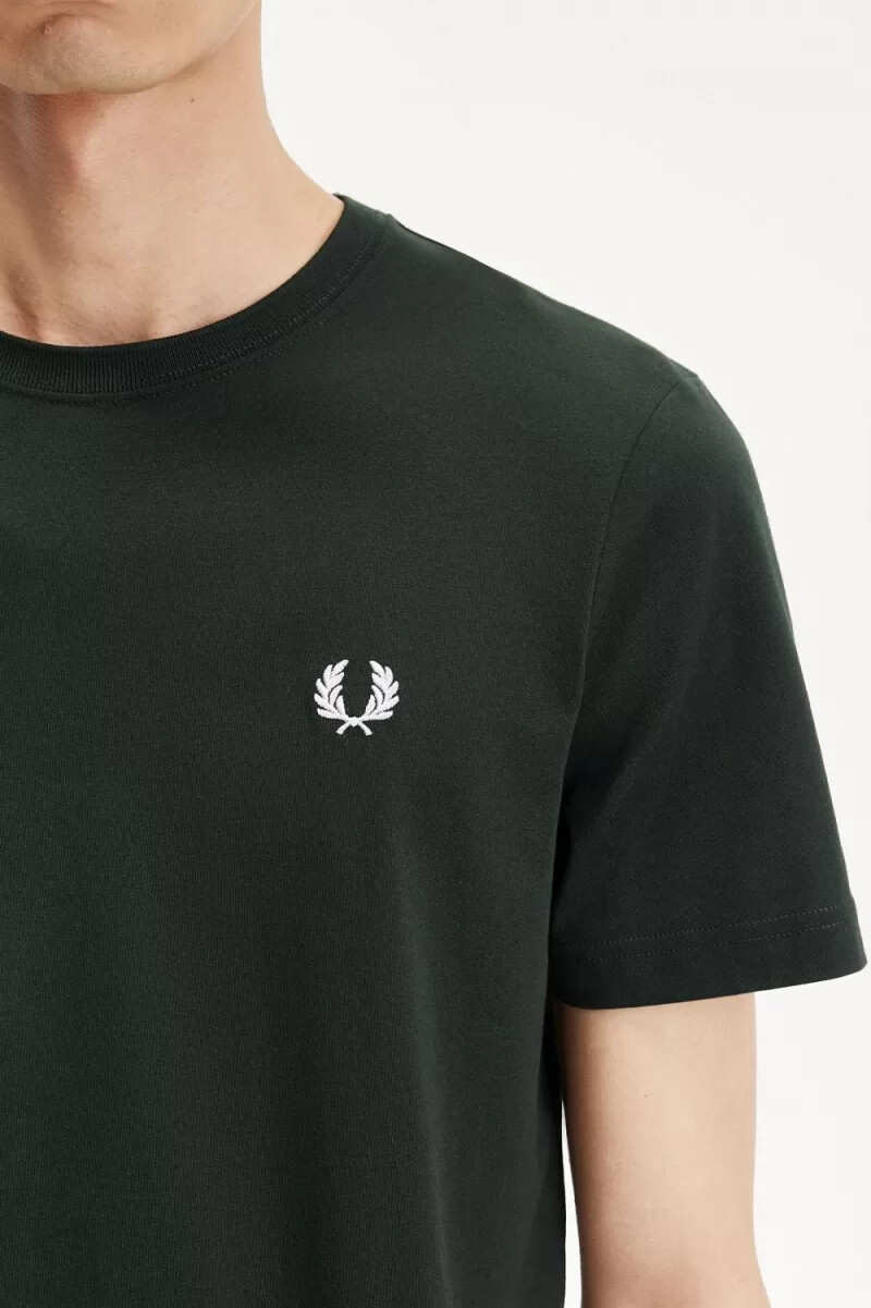 camiseta fred perry de cuello redondo para hombre verde noche y blanco nieve